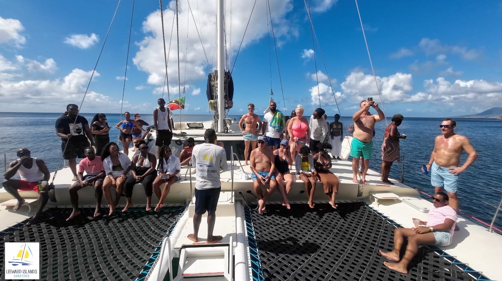 Basseterre: St Kitts 4-hour Catamaran Snorkel Cruise & Lunch