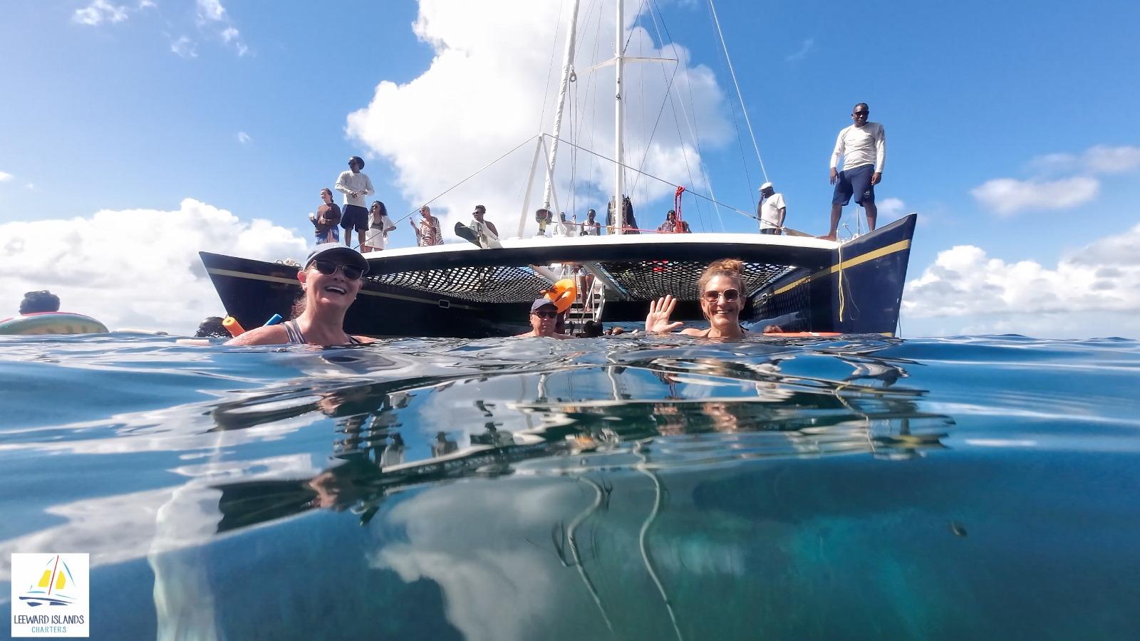 Basseterre: St Kitts 4-hour Catamaran Snorkel Cruise & Lunch