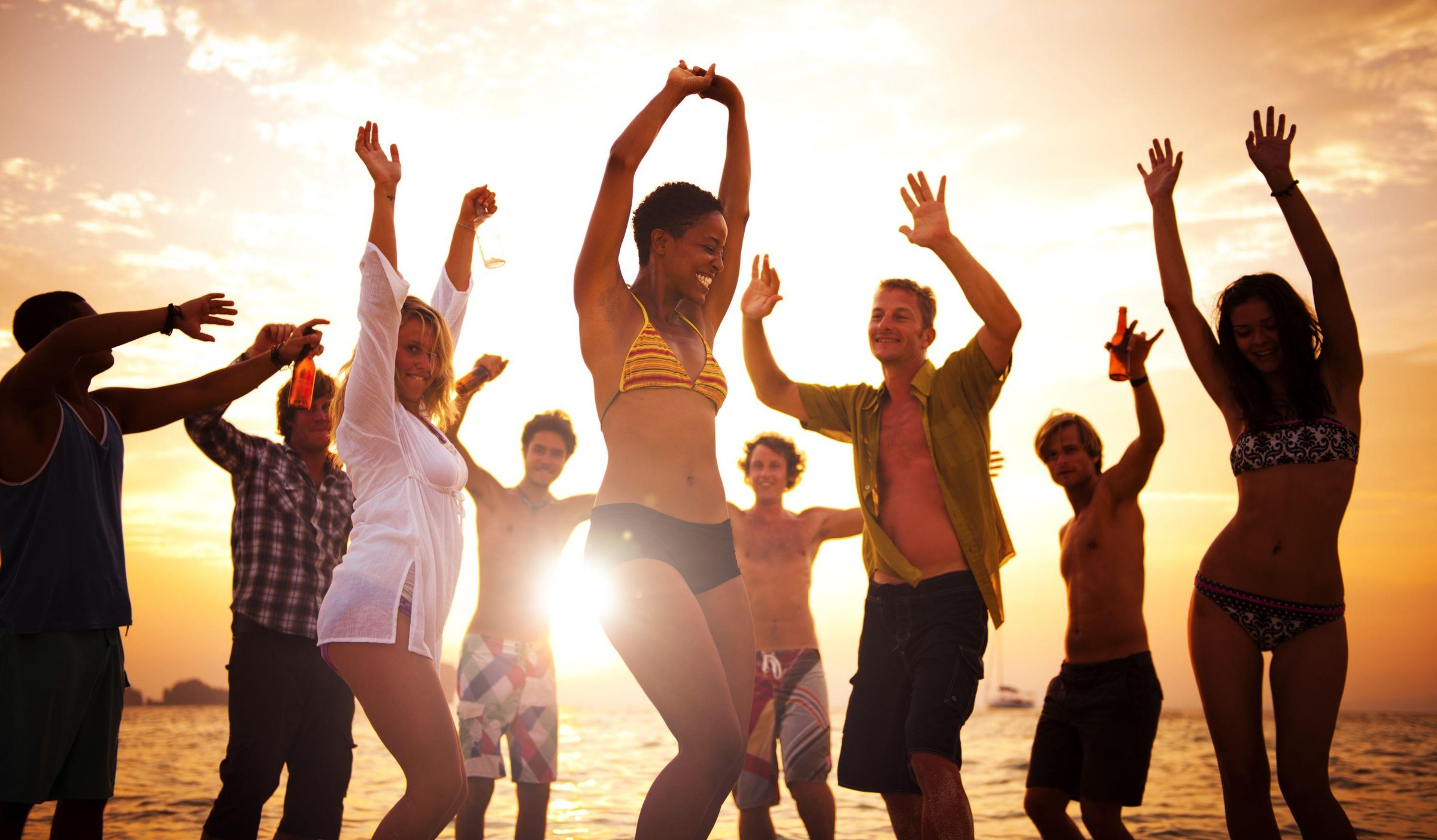 Nassau: Sunset Dinner Cruise