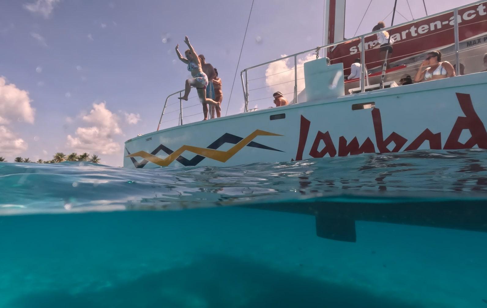 St. Maarten: Full-Day Catamaran Sail to Prickly Pear Cays
