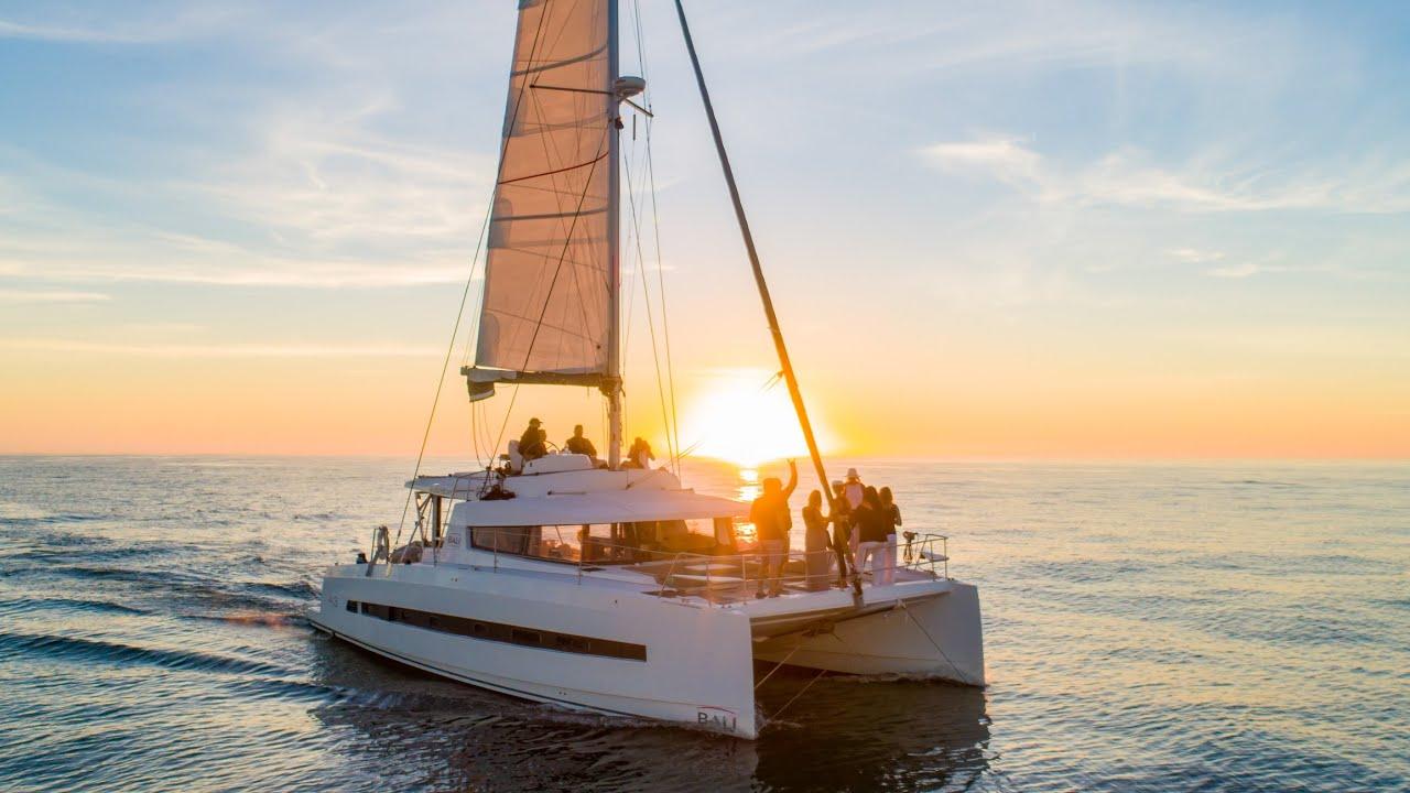 St. Paul's Bay: Half-Day Scenic Catamaran Tour with Drinks